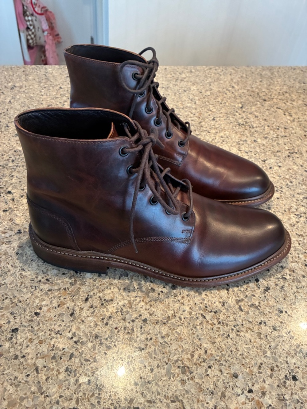 Men's 8.5D Wolverine 1000 Mile Boots Brown Leather Lace-Up Boots